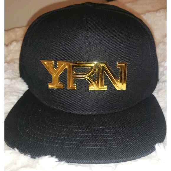 NEW YRN Metal Gold Logo Men Adjustable Snapback Black Hat Cap Wool Blend NWT - Picture 3 of 6